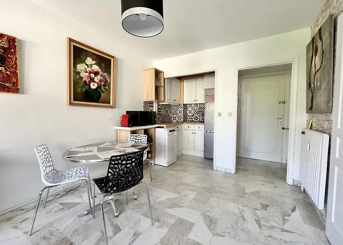 Bright 31m2 Flowered Terrace Near Croisette *