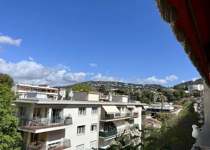 Appartement Bright 31m2 Flowered Terrace Near Croisette *