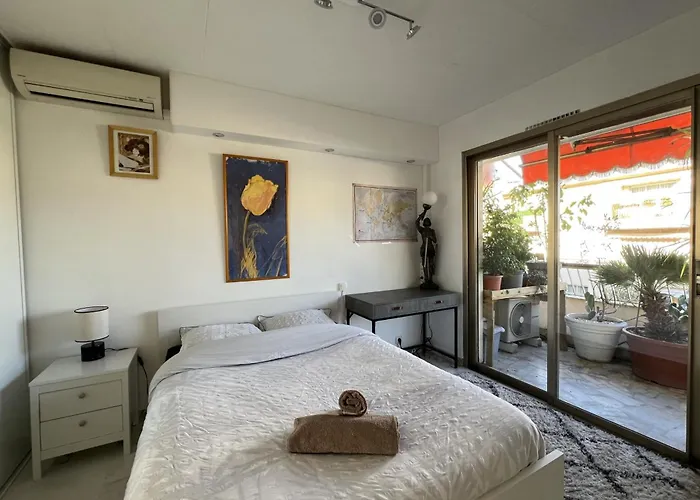 Bright 31m2 Flowered Terrace Near Croisette