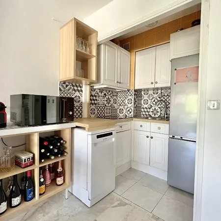 Daire Bright 31m2 Flowered Terrace Near Croisette Cannes